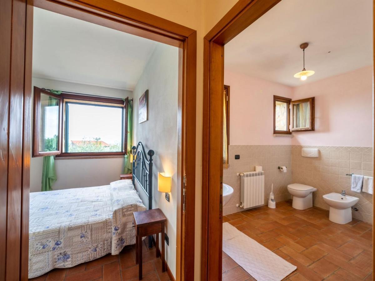 Holiday Home Rustico Cavernoso By Interhome Колле-ді-Валь-д'Ельса Екстер'єр фото